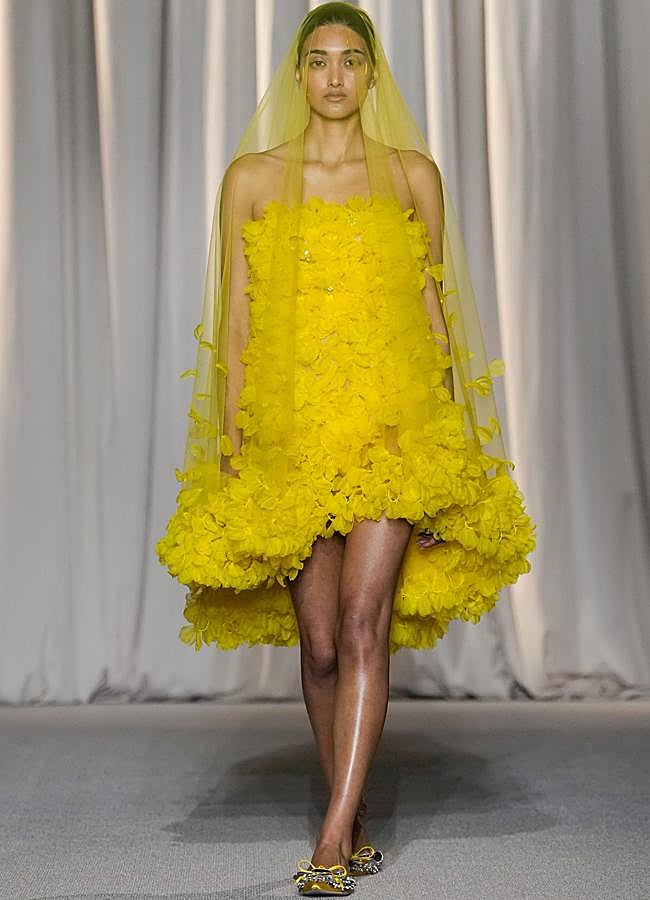 Imagen - Giambattista Valli. / Launchmetrics Spotlight