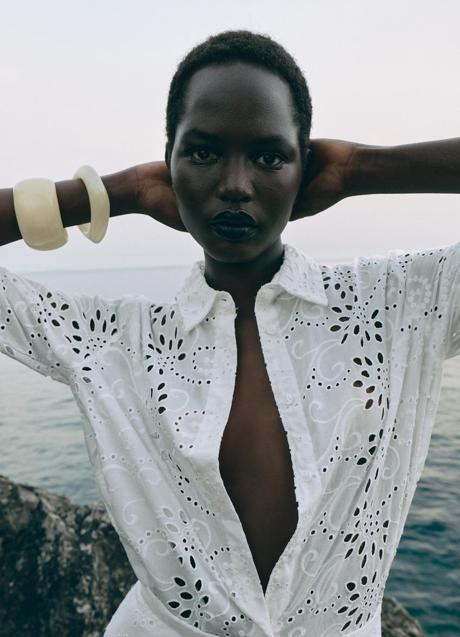 Imagen - Camisa blanca de Zara (29,95 euros)