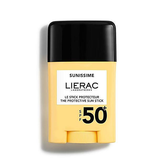 Sunissime Stick Protector Solar SPF50+ de Lierac. Precio: 13,35 euros