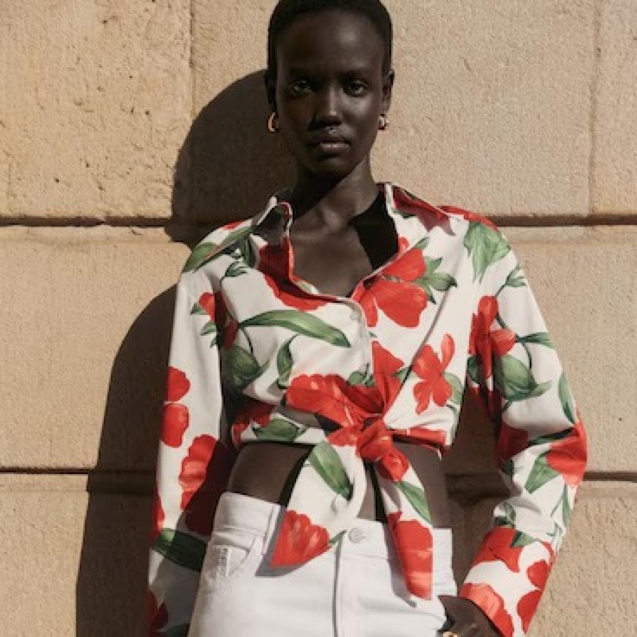 Vestidos, sandalias de tacón y muchas otras novedades de verano, que ya están a punto de agotarse.