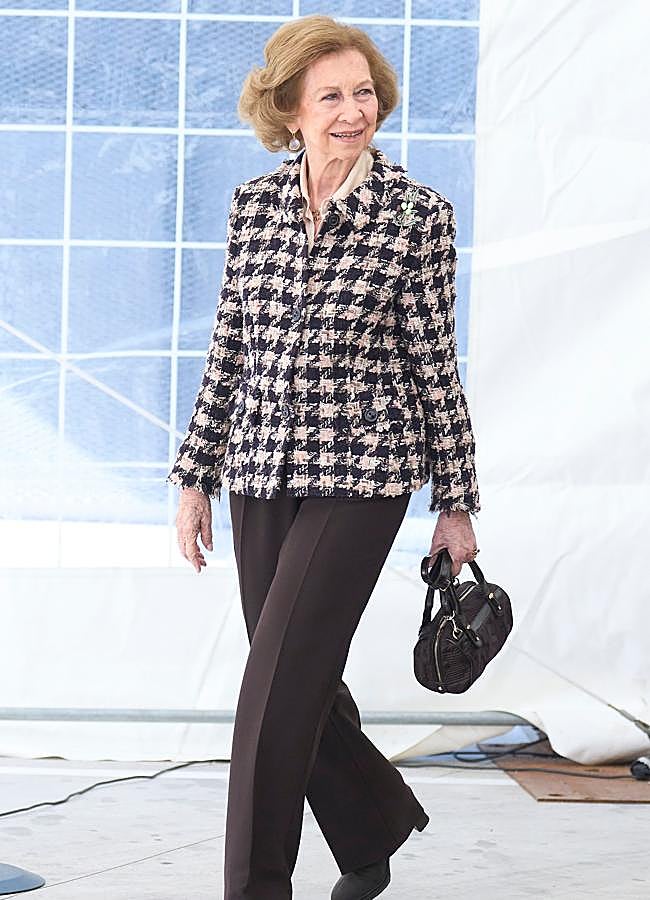 Imagen - La reina Sofía, en plena forma en un evento reciente de su agenda oficial. (FOTO: LIMITED PICTURES)