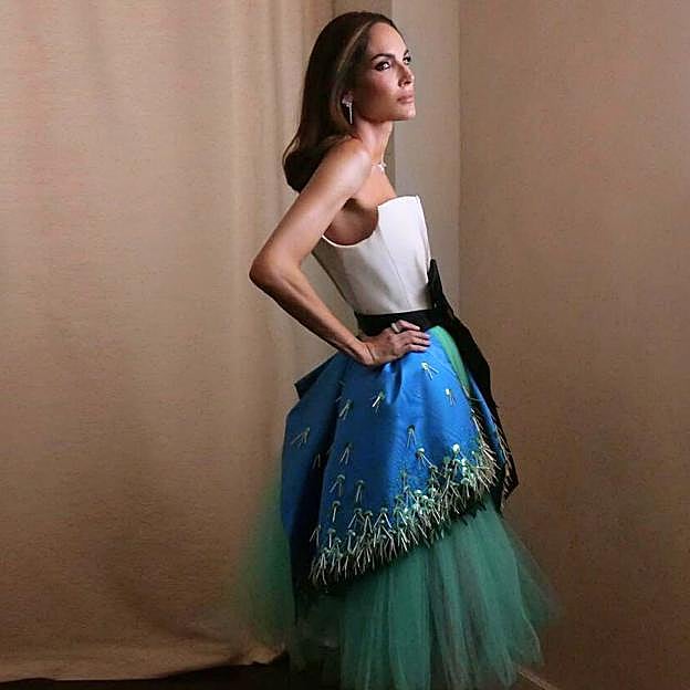 Los mejores looks de las invitadas a la boda de Tamara Falcó: del vestido pavo real de Eugenia Silva al homenaje de Ana Boyer