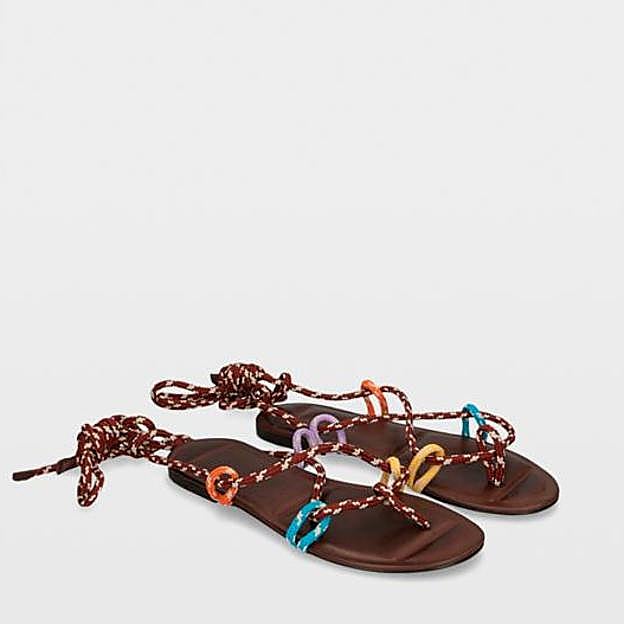Sandalias planas Anne (49,99€)