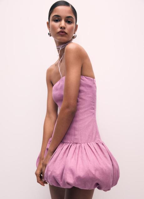 Imagen - Vestido rosa de Pull & Bear (25,99 euros)