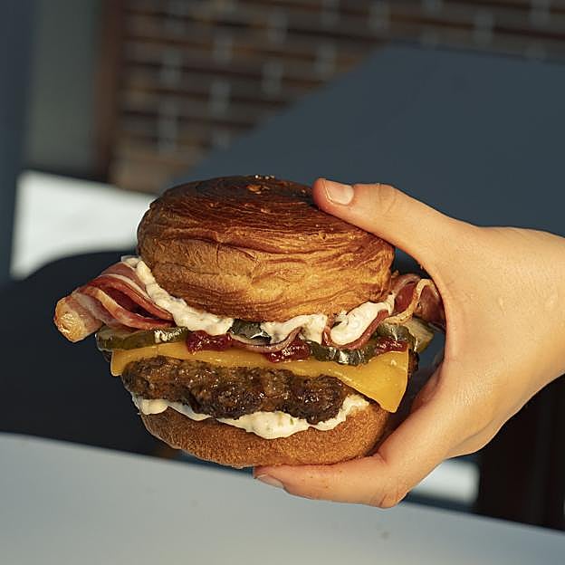 La King Dabiz de carne 100% angus.