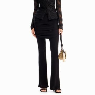 Imagen secundaria 1 - Dónde comprar el pantalón largo con falda mini que arrasa en Instagram