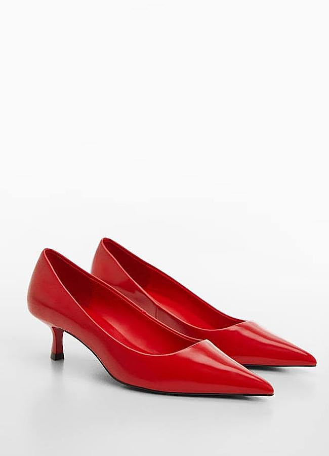 Imagen - Zapatos rojos tipo kitten heels