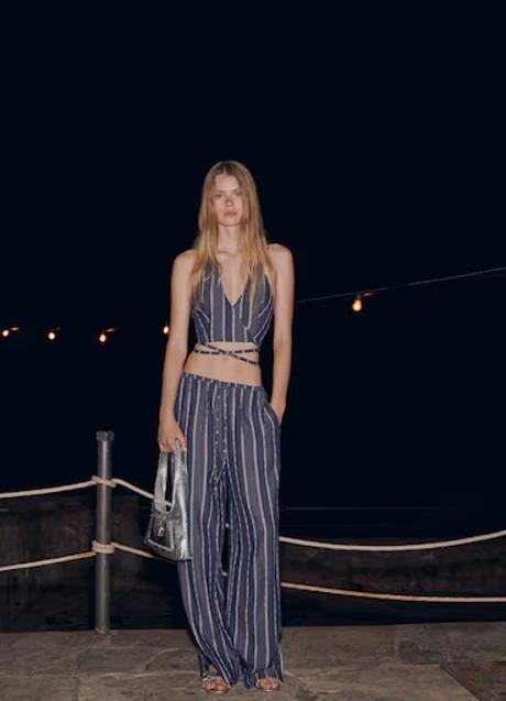 Imagen - Pantalones de rayas de Mango (39,99 euros)