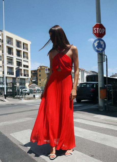 Imagen - Vestido rojo de Zara (39,99 euros)