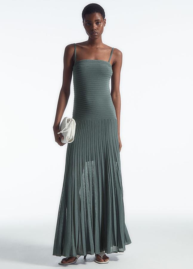 Imagen - Vestido de cintura baja con falda plisada, de Cos.