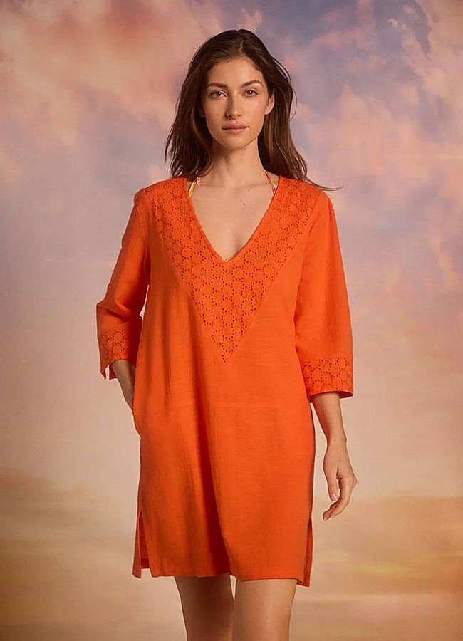 Imagen - Vestido túnica corto perforado