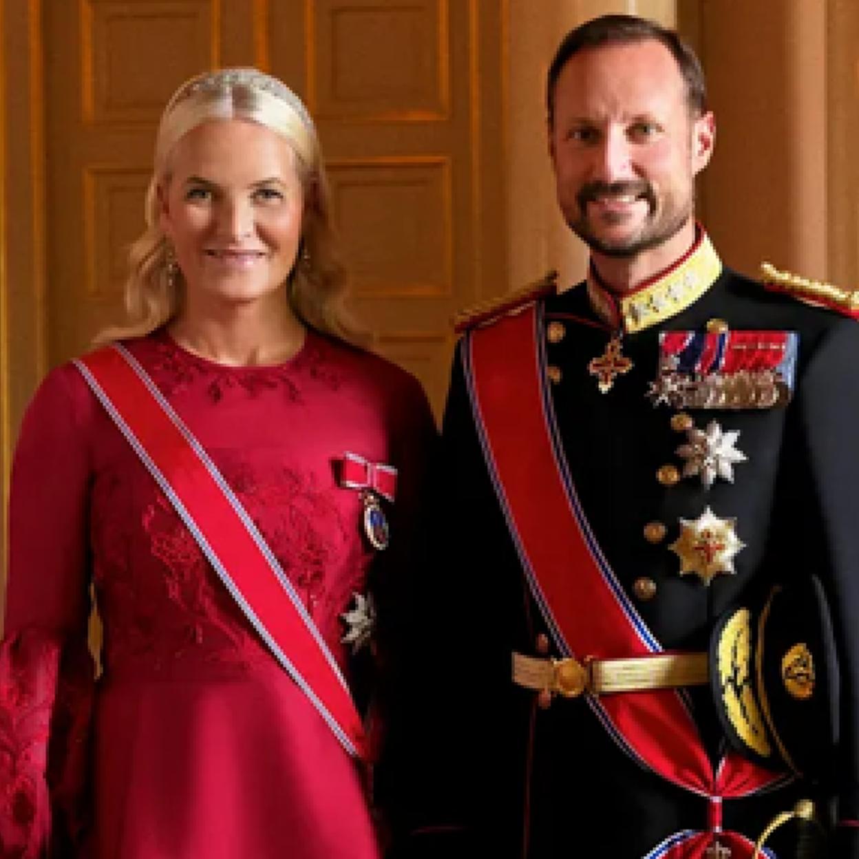 El príncipe Haakon y la princesa Mette-Marit de Noruega. 