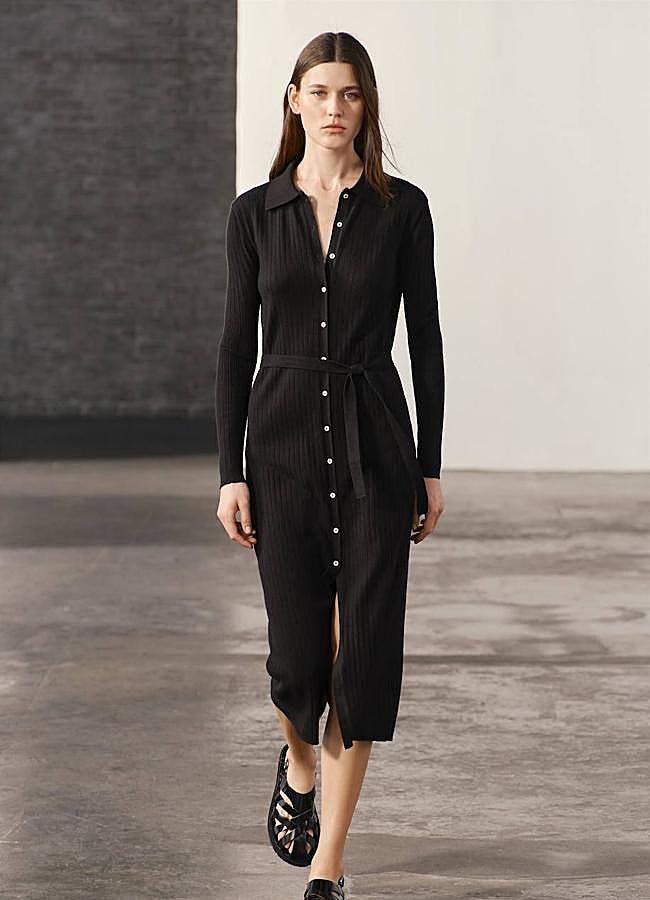 Imagen - Vestido de punto midi camisero