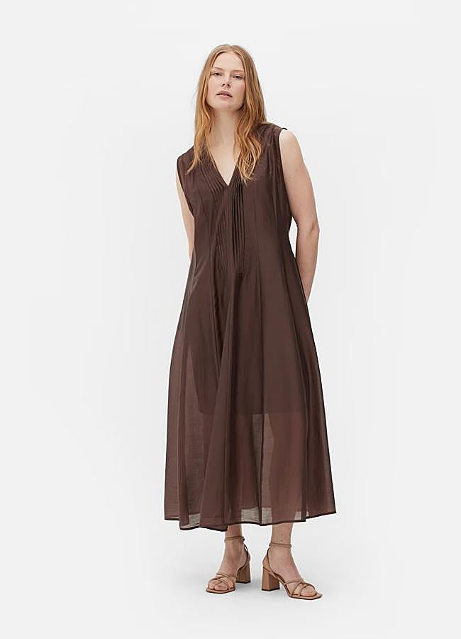 Imagen - Vestido marrón fluido de Primark.