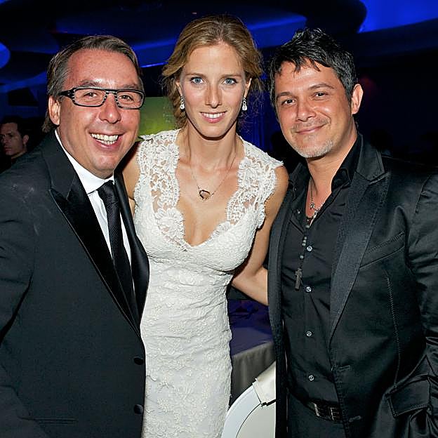 Los Azcárraga, la familia que domina la televisión en México: tragedias, grandes historias de amor y su vínculo con Adriana Abascal 