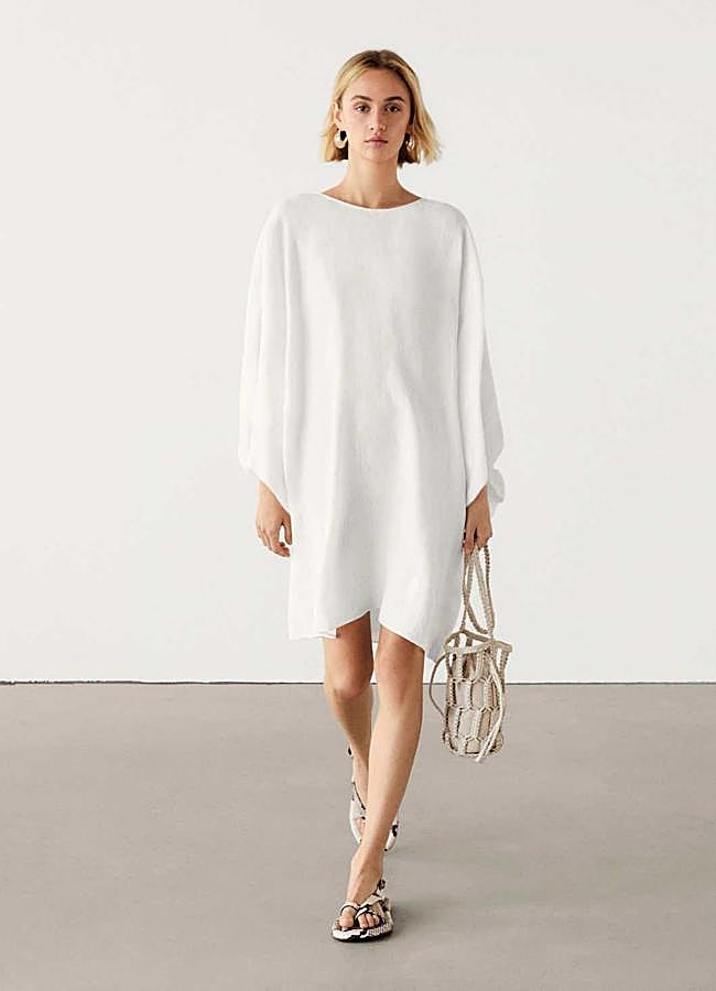 Imagen - Vestido corto manga abullonada mezcla lino de Massimo Dutti (89,95€)