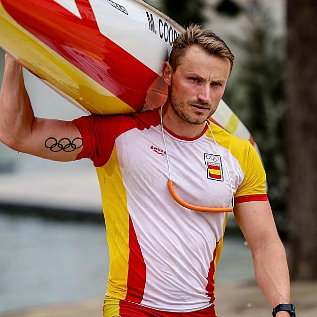 Así es Marcus Cooper, el piragüista que compite junto a Saúl Craviotto ...