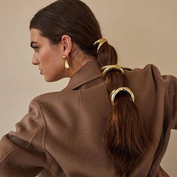 Peinado con pony cuff de Lelet NY