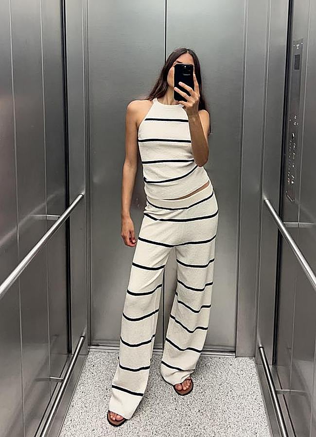 Imagen - Conjunto de top y pantalón de punto cortado de Zara