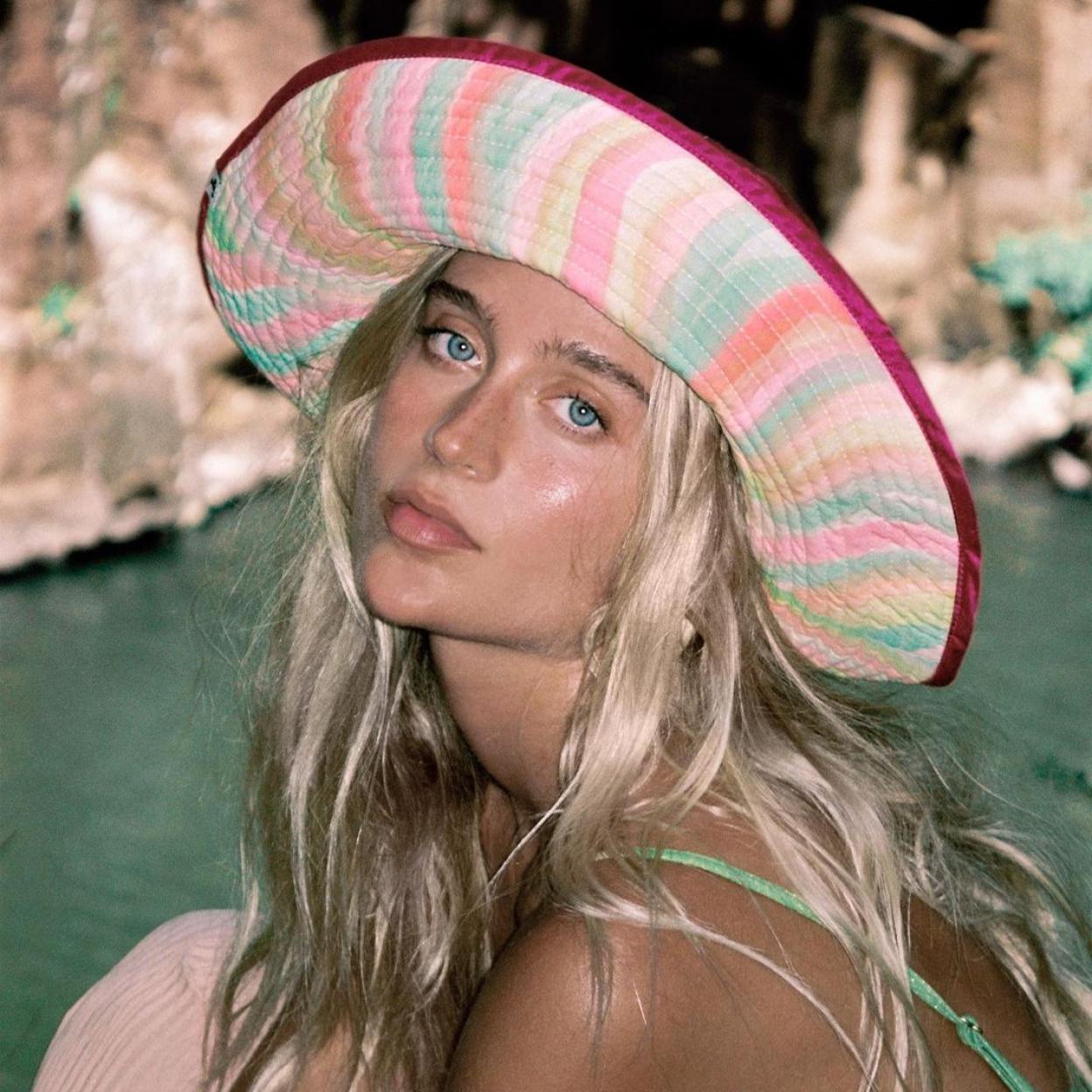 Sombrero de la marca Romualda