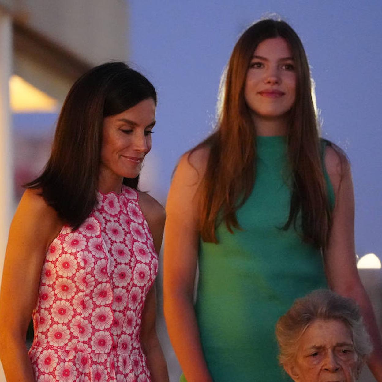La reina Letizia y la infanta Sofía en Mallorca.