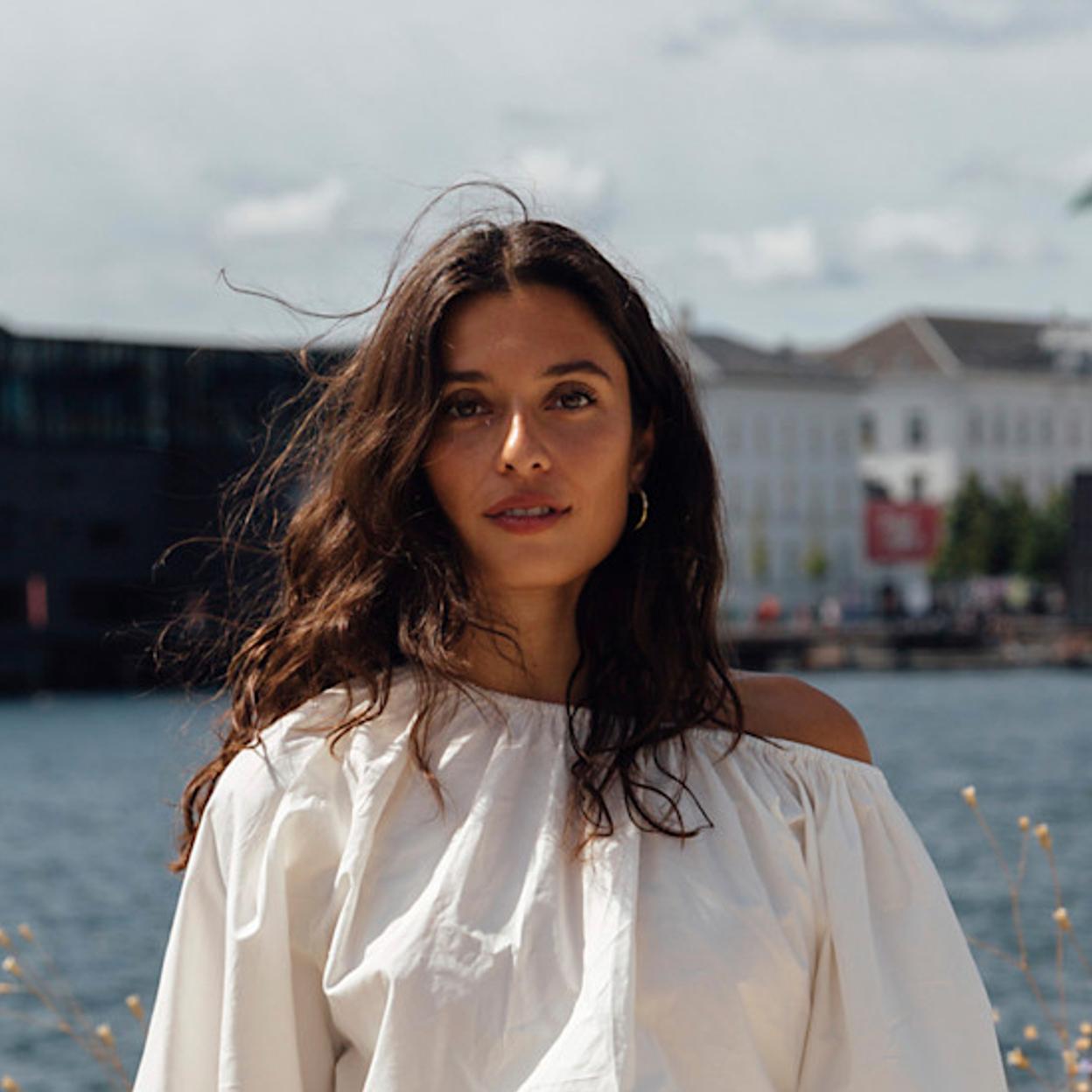 Gua sha para el cabello: cómo se utiliza y cuáles son sus beneficios