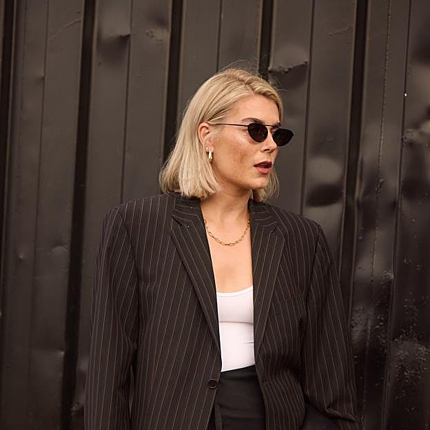 Por qué es mejor usar agua de romero y no aceite en el cabello