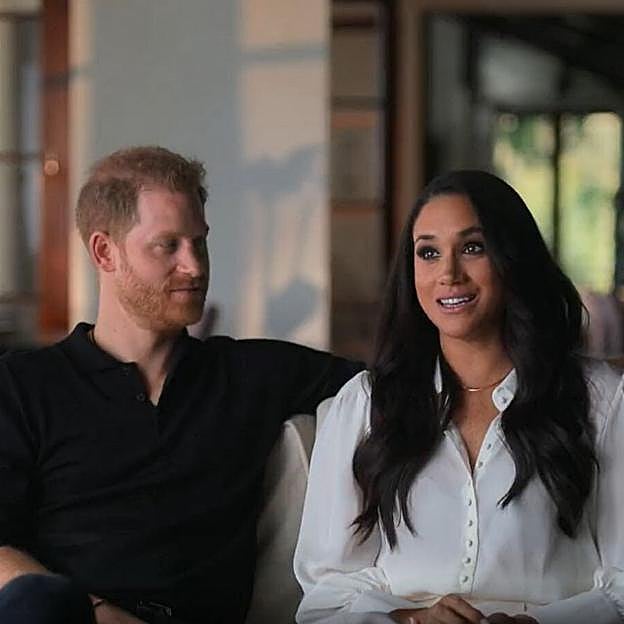 Fotograma de la serie Harry & Meghan, de Netflix. 