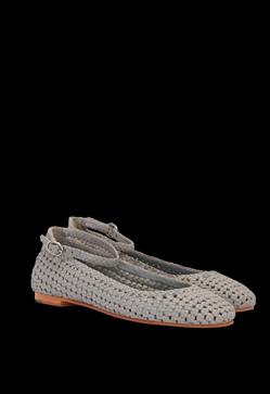 Imagen secundaria 2 - Tres zapatos planos tendencia que necesitas para la vuelta a la rutina y el entretiempo