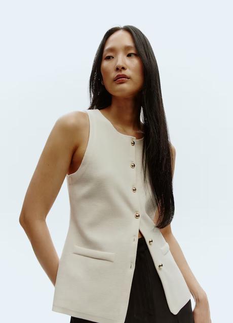 Imagen - Top blanco de H&M (19,99 euros)