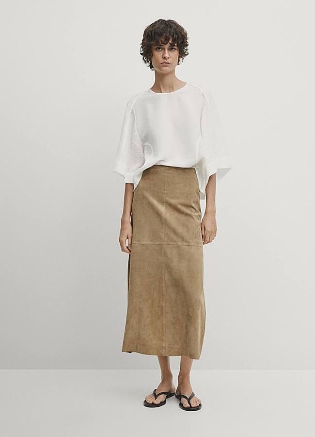 Imagen - Falda midi estilo lápiz en tejido de ante