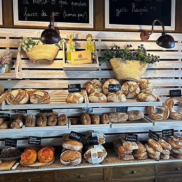 Algunos de los panes de Amaquía, la panadería pontevedresa referente en toda la provincia.