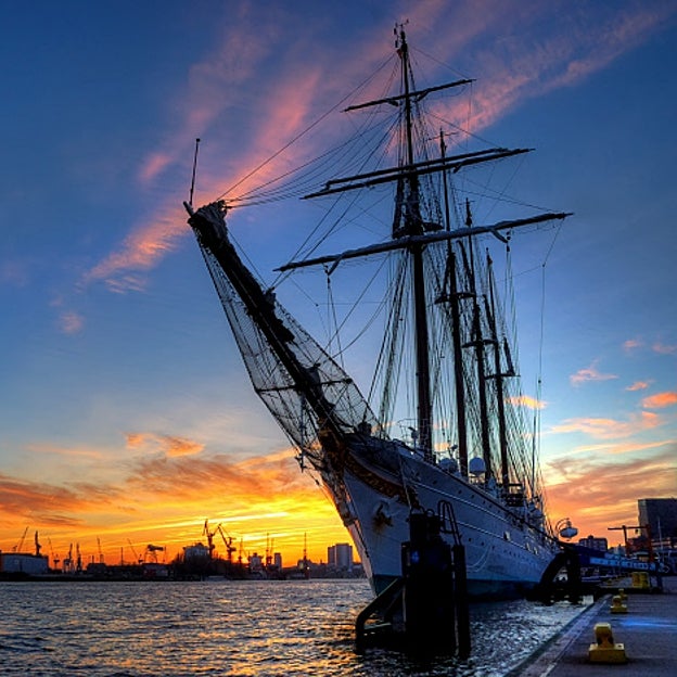 El Juan Sebastián Elcano, el buque donde Leonor se hará a la mar. 