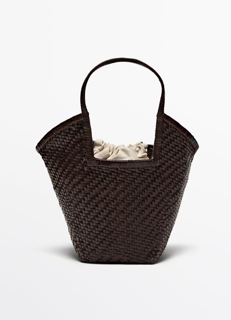 Imagen - Bolso trenzado de Massimo Dutti (199 euros)