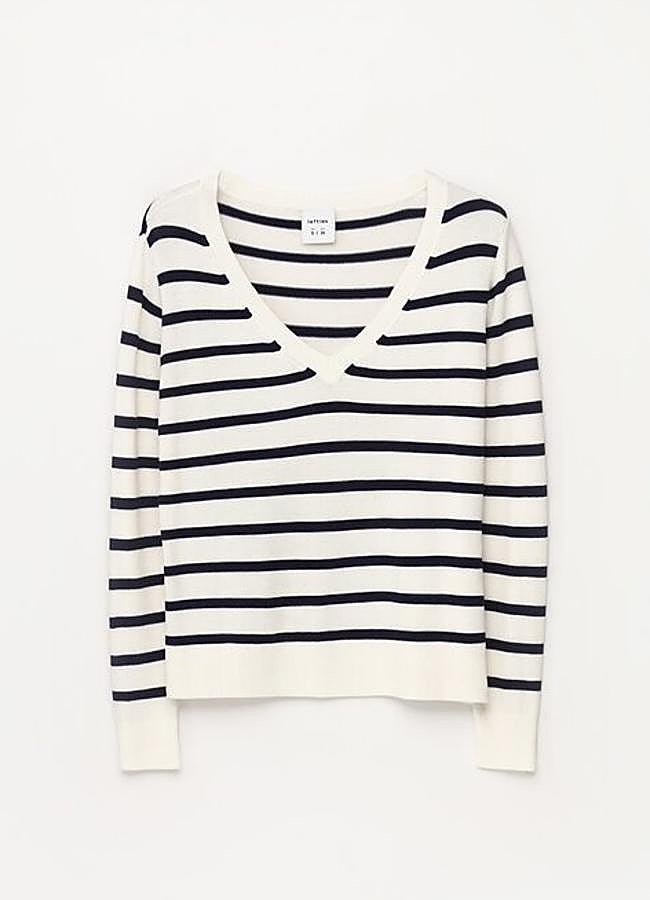 Imagen - Jersey de cuello pico con rayas blancas y marinas de Lefties (9,99€)