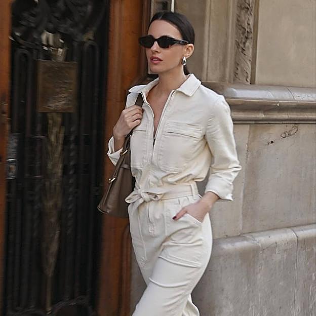 Monos vaqueros de entretiempo para solucionarte el look diario sin complicaciones