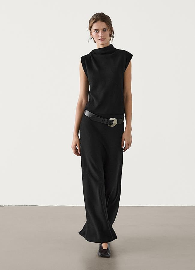 Imagen - Falda punto larga evasé de Massimo Dutti (69,95€)