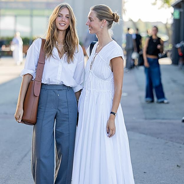 Pantalones cómodos para ir a la oficina: combinan con todo 