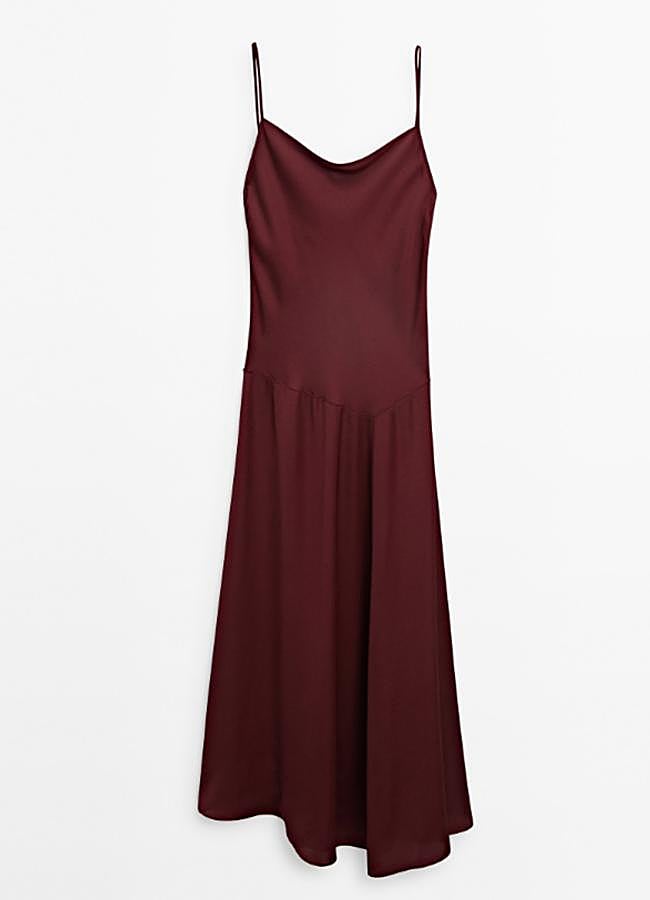 Imagen - Básicos en granate para el otoño (MASSIMO DUTTI)