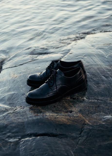 Imagen - Zapatos negros con cordones de H&M (39,99 euros)