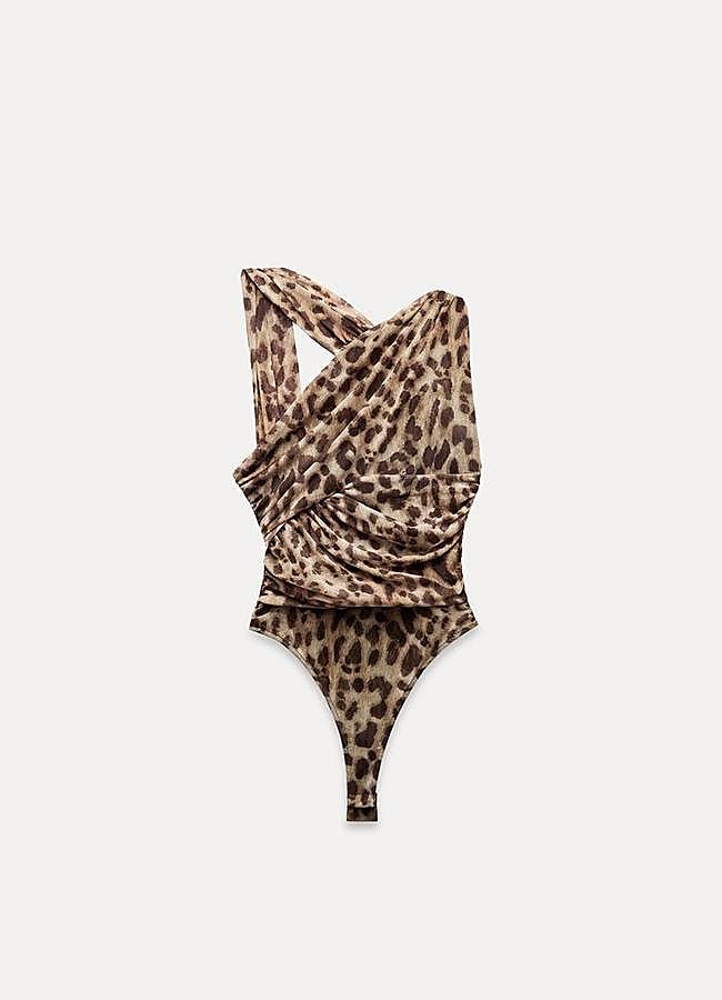 Imagen - Body tul drapeado asimétrico de Zara (17,95€)