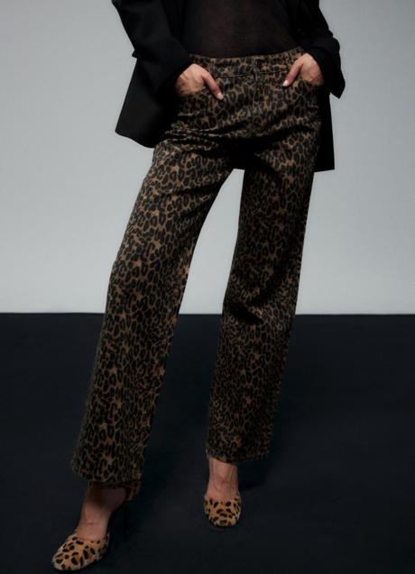 Imagen - Vaqueros con estampado de leopardo de Sfera (39,99 euros)
