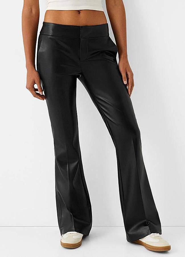 Imagen - Pantalones flare efecto piel