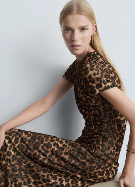 Imagen - Vestido con estampado de leopardo de Mango (29,99 euros)