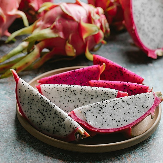 Cómo es la fruta del dragón