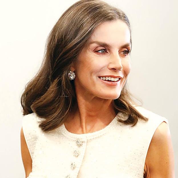 Cuál es el champú que usa la reina Letizia y por qué es perfecto para prevenir la caída en otoño