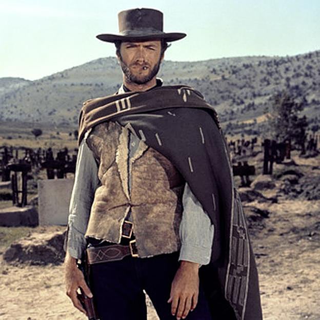 Clint Eastwood en una imagen de la primera película de la Trilogía del dólar, un clásico del oeste, Por un puñado de dólares.