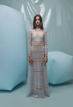 Imagen secundaria 2 - La oda al ballet de Teresa Helbig, la belleza de Margot Robbie en Chanel y otras novedades del lujo