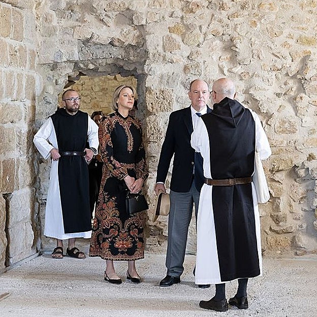 Charlène con su favorecedor look. 