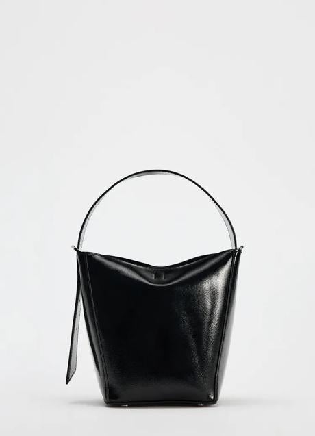 Imagen - Bolso negro Zara (25,99 euros)